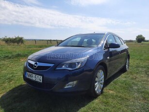 OPEL ASTRA J Sports Tourer 1.7 CDTI Sport