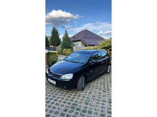 OPEL CORSA C 1.4 16V Sport