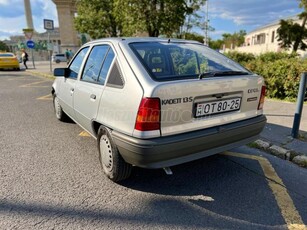 OPEL KADETT E 1.3 S GARANTÁLT KM FUTÁS!!!!