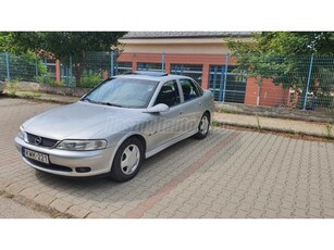 OPEL VECTRA B 1.6 16V CD ///MAGASAN FELSZERELT-FRISSEN CSERÉLT VEZÉRLÉS-KEVÉS KM///