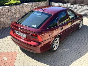 OPEL VECTRA B 1.6 16V Comfort