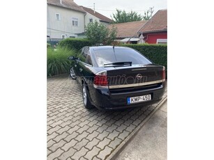 OPEL VECTRA C 1.9 CDTI Sport