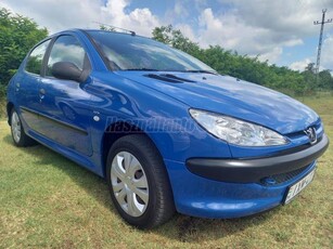 PEUGEOT 206 1.1 Open Magyarországi.ellenőrizhető.-92000km