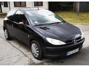 PEUGEOT 206 1.1 Profil Friss műszakival