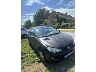 PEUGEOT 206 1.4 Color Line