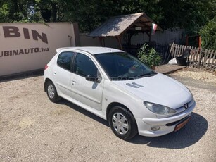 PEUGEOT 206 1.4 Presence Személyautó ROLLER áron!!!!!