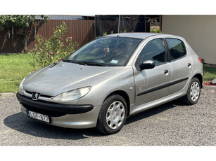 PEUGEOT 206 1.4 X-Design