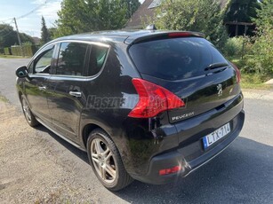 PEUGEOT 3008 1.6 THP Premium Pack