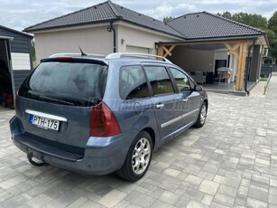 PEUGEOT 307 1.6 HDi Supreme