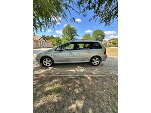 PEUGEOT 307 SW 2.0 HDi Premium 7 szem. Vonóhorog. Szervízkönyv. Jéghideg klíma