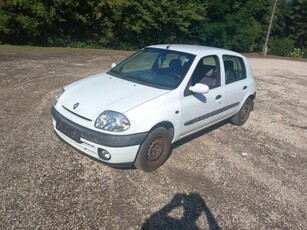 RENAULT CLIO 1.2 Authentique