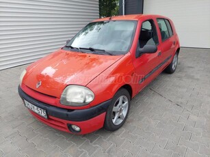 RENAULT CLIO 1.9 DTi RN