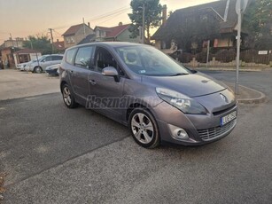 RENAULT GRAND SCENIC Scénic 1.5 dCi Advantage