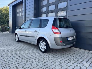 RENAULT GRAND SCENIC Scénic 1.5 dCi Privilege SZERVIZKÖNYV / MAGYARORSZÁG-i / 7FŐ / KLÍMA / FRISS MŰSZAKI VIZSGA