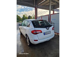 RENAULT KOLEOS 2.5 benzin