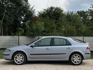 RENAULT LAGUNA 1.9 dCi Dynamique MO-i! SZ.KÖNYV! XENON! VONÓHOROG!