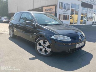 RENAULT MEGANE 1.6 Privilege