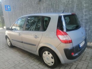 RENAULT SCENIC Grand Scénic 1.5 dCi Authentique Plus