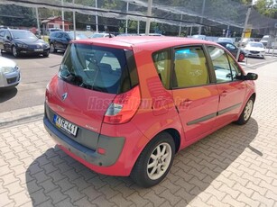 RENAULT SCENIC Grand Scénic 1.6 Authentique