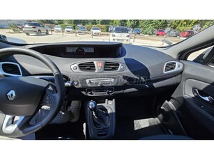 RENAULT SCENIC Scénic 1.4 TCe TomTom