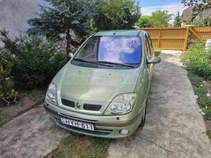 RENAULT SCENIC Scénic 1.6 16V Privilege