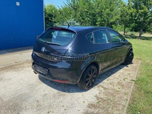 SEAT LEON 2.0 PD TDI FR DPF gyári FR.német papíros.6seb.váltó