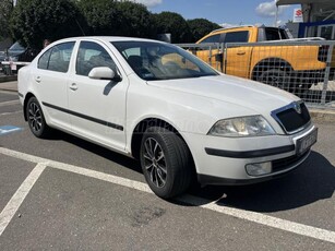 SKODA OCTAVIA 1.4 Classic Végig szervizelt. hibátlan műszaki állapot