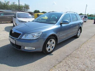 SKODA OCTAVIA Combi 1.4 TSI Elegance DSG