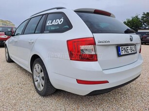 SKODA OCTAVIA Combi 1.6 CR TDI Elegance DSG / NAVI / ÜLÉSFŰTÉS / DIGITKLÍMA /