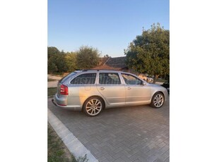 SKODA OCTAVIA Combi RS 2.0 TDI DSG