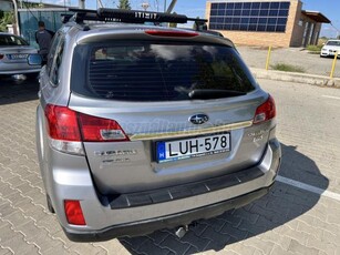 SUBARU OUTBACK 2.0 D Active