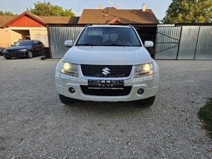 SUZUKI GRAND VITARA 2.4 JLX-EL (Automata) kevés km.full-full