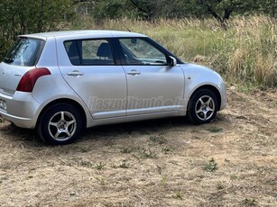 SUZUKI SWIFT 1.3 GLX CD