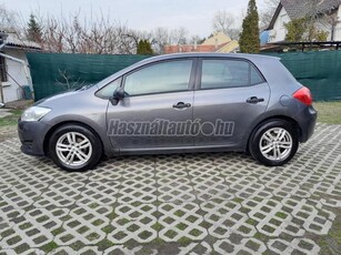 TOYOTA AURIS 1.4 Szép állapot! Friss műszaki!