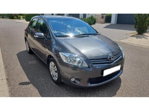 TOYOTA AURIS 1.6 Sol MEGKIMÉLT ÁLLAPOT