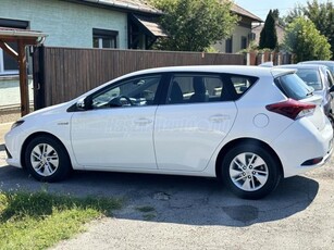 TOYOTA AURIS 1.8 HSD Active Trend+ (Automata) Hibrid Benzines. Valós 169.000 KM