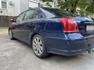 TOYOTA AVENSIS 1.8 Sol Technic