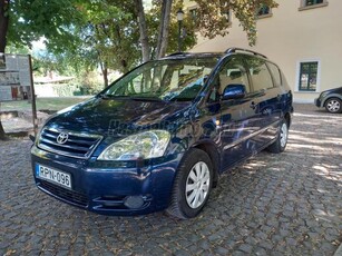 TOYOTA AVENSIS VERSO 2.0 D-4D