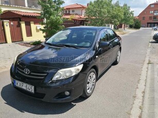 TOYOTA COROLLA Sedan 1.4 Luna