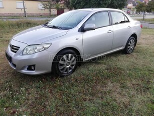 TOYOTA COROLLA Sedan 2.0 D-4D Executive Csodaszép!