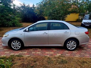 TOYOTA COROLLA Sedan 2.0 D-4D Executive KLÍMÁS!XENON!TEMPOMAT. STB