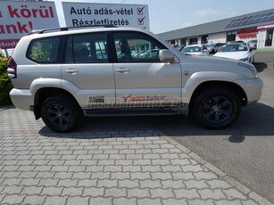 TOYOTA LAND CRUISER 3.0 D VX (Automata) MAGYARORSZÁGI !