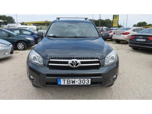 TOYOTA RAV 4 Rav4 2.2 D-4D X NAGYSZERVIZ UTÁN. FRISS MŰSZAKIVAL !