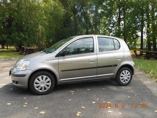 TOYOTA YARIS 1.0 Linea Terra