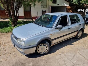 VOLKSWAGEN GOLF III 1.4 Trendline