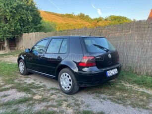 VOLKSWAGEN GOLF IV 1.4 Euro Comfortline