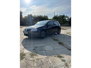 VOLKSWAGEN GOLF V 1.6 FSI Comfortline