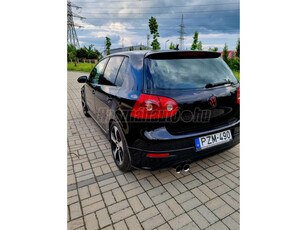 VOLKSWAGEN GOLF V 2.0 TFSI GTI