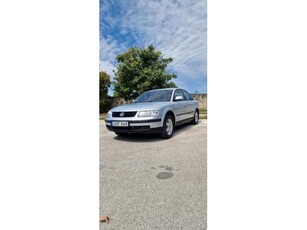 VOLKSWAGEN PASSAT V 1.9 TDI Highline