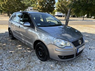 VOLKSWAGEN POLO 1.4 75 16V Comfortline Magyarországi! Új küszöbök! 107.000KM!! Jéghideg klíma!